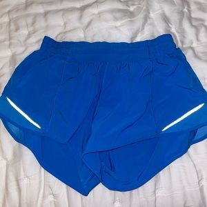 lululemon hotty hot 2.5!!